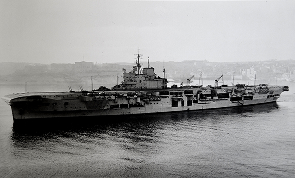 R INDOMITABLE 26 GEN 1946