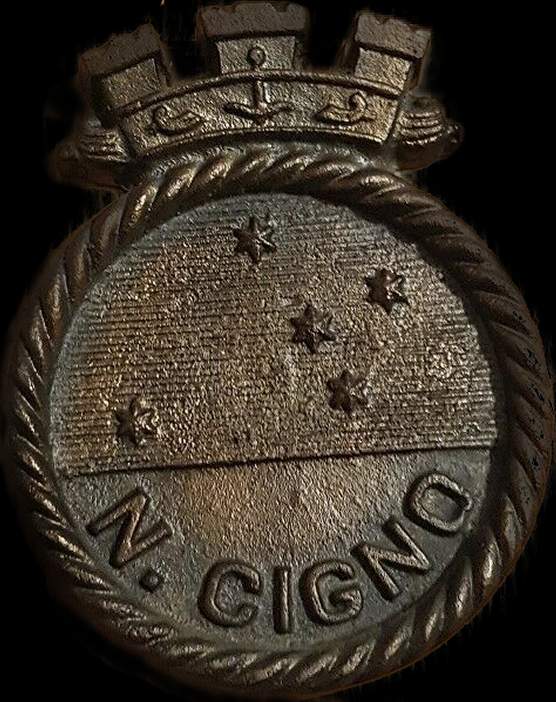 CIGNO (4) - CREST
