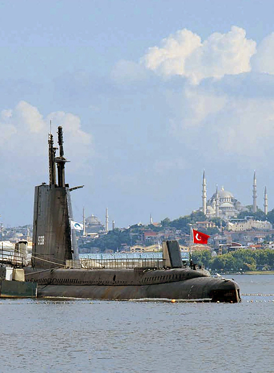 TCG ULUÇALIREIS